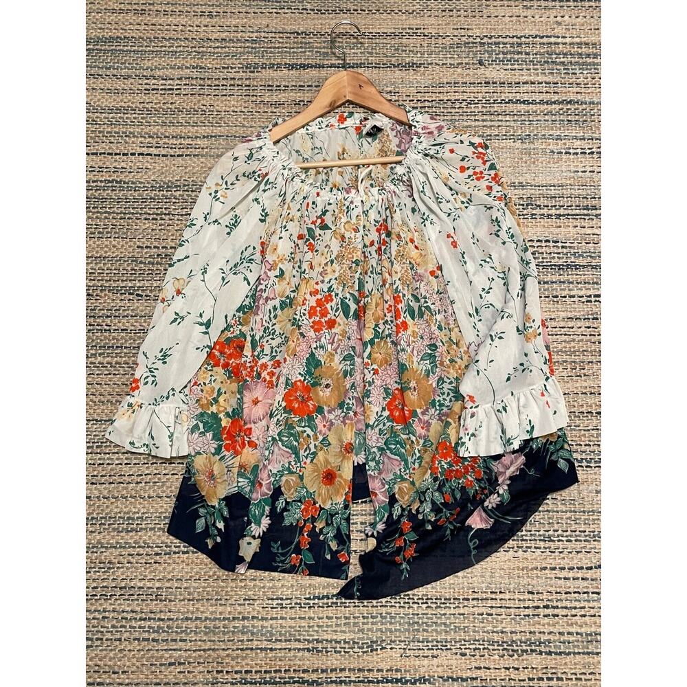 Vintage Bert Yelin Women Poncho XL Colorful Floral Bell Sleeve Tie Neck Boho 70s